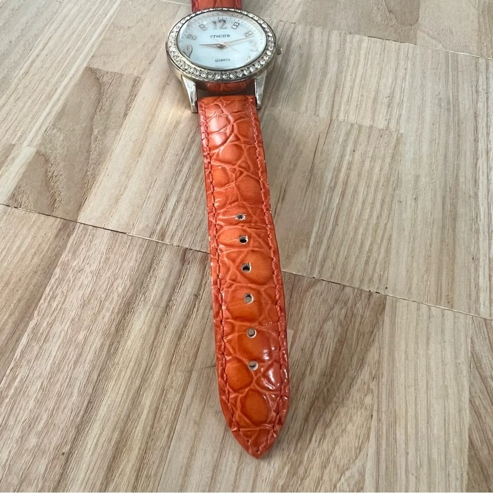 Chico’s ladies gold tone orange leather fashion watch NEW BATTERY